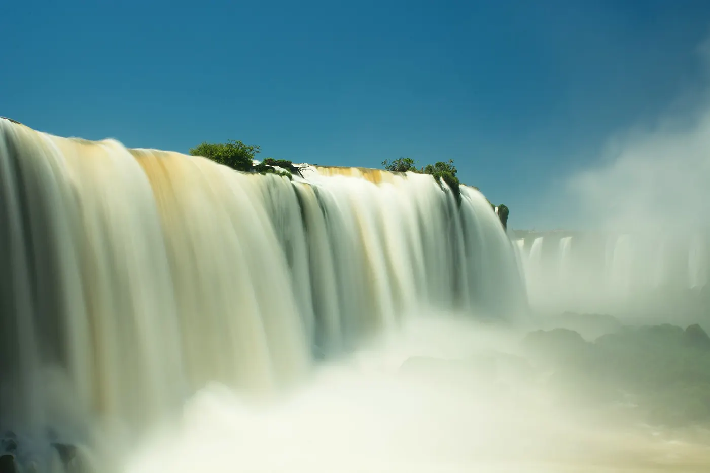 Iguaçu Falls, Brazilian side, photo 4 of 4
