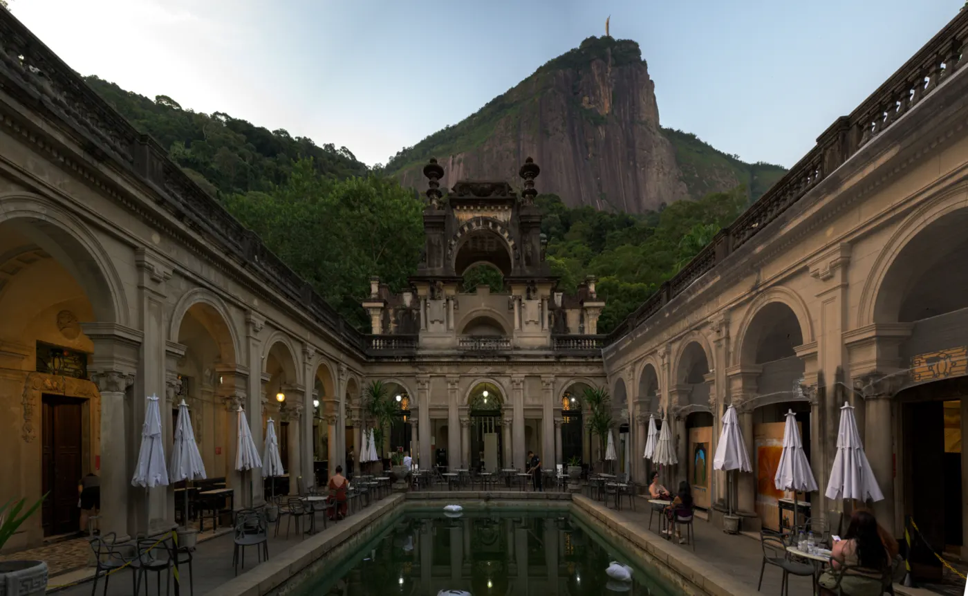 Jardim Botânico, Parque Lage, the Lagoa and Arpoador, photo 1 of 6
