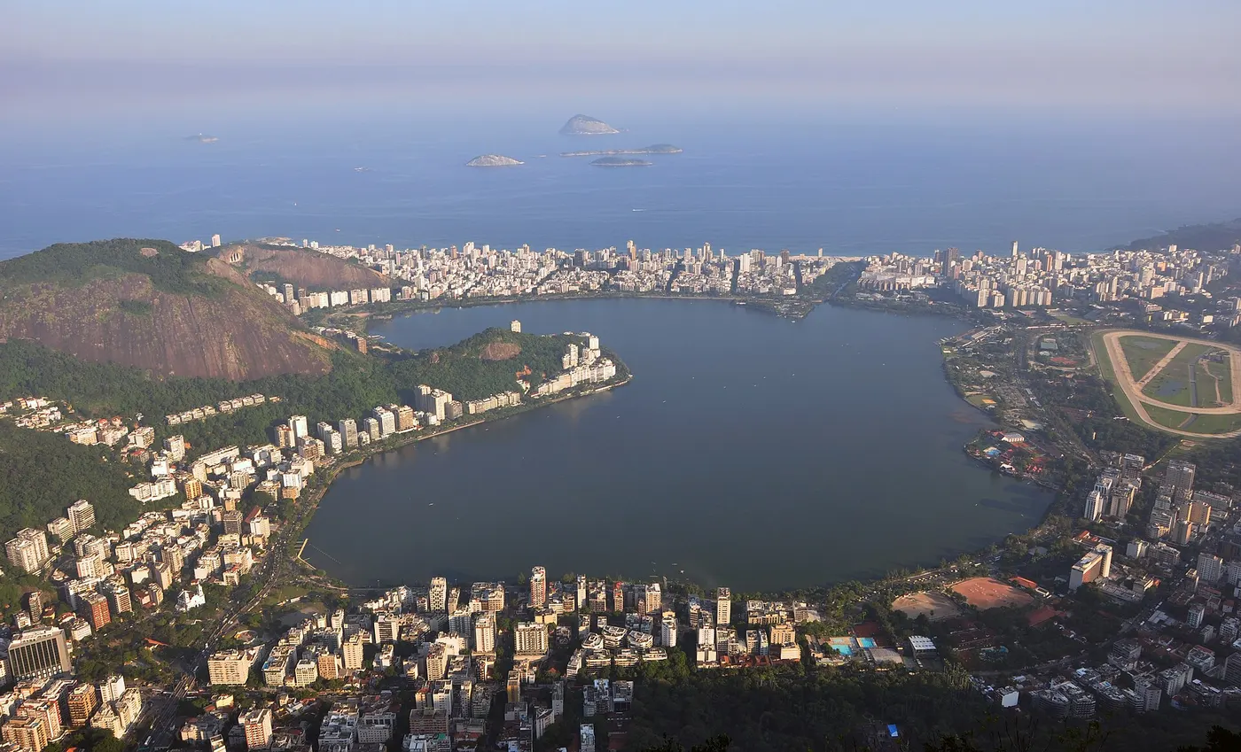 Jardim Botânico, Parque Lage, the Lagoa and Arpoador, photo 4 of 6